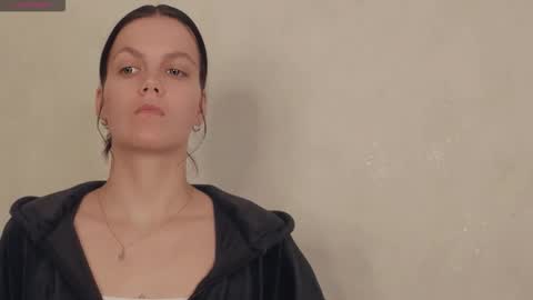 Miya online show from March 2026 07:36:01 AM