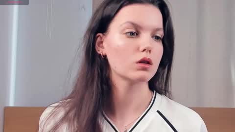 Miya online show from March 2026 07:35:01 AM