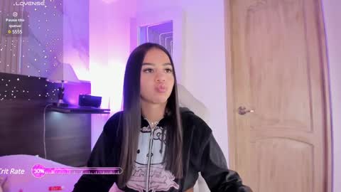 Snapshot of meredith_spencer chatting on January 2025 10:38:01 PM meredith_spencer online show from January 2025 10:38:01 PM