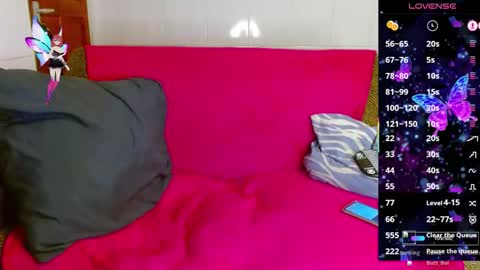 Mereleona online show from October 2025 03:20:02 PM