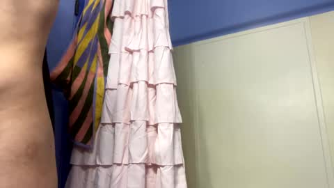 Snapshot of merelyalover chatting on December 2024 01:43:01 AM gurlnips online show from December 2024 01:43:01 AM