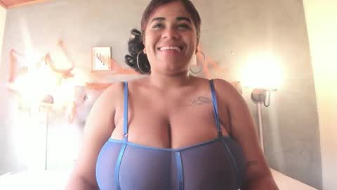 Snapshot of meridalane chatting on October 2025 01:45:02 PM meridalane online show from October 2025 01:45:02 PM