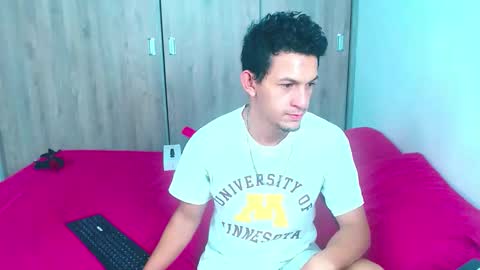 Snapshot of meridandwither chatting on February 2026 11:29:01 AM MeridandWither online show from February 2026 11:29:01 AM