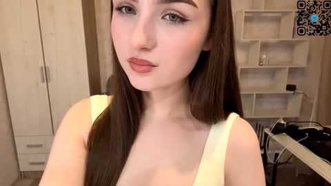 Snapshot of meridethvilca chatting on October 2025 06:30:01 PM Rina online show from October 2025 06:30:01 PM