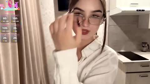 Snapshot of meridethvilca chatting on October 2025 06:09:01 PM Rina online show from October 2025 06:09:01 PM