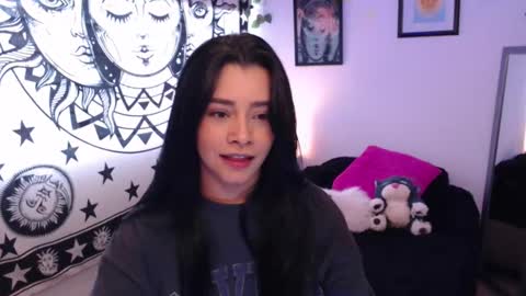 Merilyn  online show from October 2025 08:53:02 PM