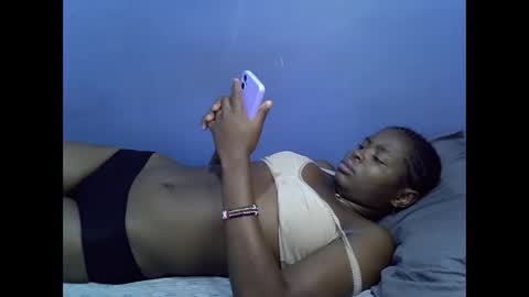 Snapshot of merlin_queen chatting on October 2025 05:02:02 PM merlin_queen online show from October 2025 05:02:02 PM