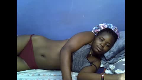 Snapshot of merlin_queen chatting on November 2025 06:24:02 AM merlin_queen online show from November 2025 06:24:02 AM