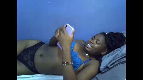 Snapshot of merlin_queen chatting on November 2025 06:55:01 AM merlin_queen online show from November 2025 06:55:01 AM