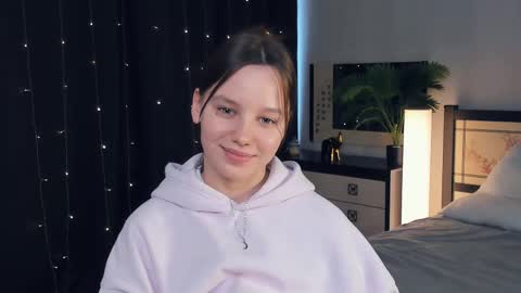 Snapshot of meryldell chatting on March 2025 11:07:02 AM Lollita online show from March 2025 11:07:02 AM