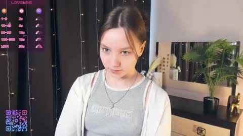 Snapshot of meryldell chatting on March 2025 07:24:01 AM Lollita online show from March 2025 07:24:01 AM