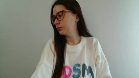 Snapshot of mesmerizing_hypn0_goddess chatting on October 2025 08:13:01 AM Jessica online show from October 2025 08:13:01 AM