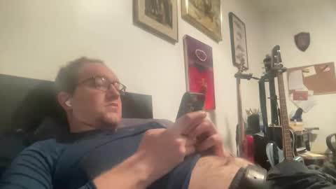 Snapshot of metallica92786 chatting on March 2026 03:40:01 AM metallica92786 online show from March 2026 03:40:01 AM