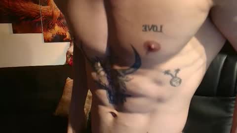 Snapshot of metatron_muscle chatting on December 2025 12:48:01 AM Dany online show from December 2025 12:48:01 AM