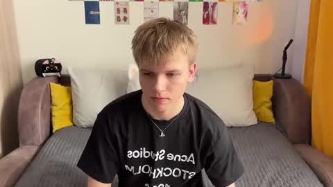 Snapshot of metratok chatting on March 2026 11:49:02 AM Arthur online show from March 2026 11:49:02 AM