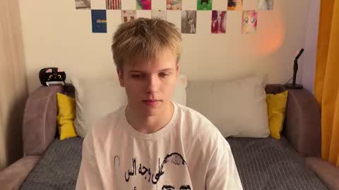 Snapshot of metratok chatting on March 2026 02:31:02 PM Arthur online show from March 2026 02:31:02 PM