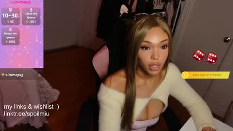 Snapshot of mew2wo chatting on January 2026 03:43:01 AM mew2wo online show from January 2026 03:43:01 AM