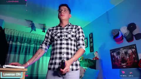 Snapshot of mexican_cum chatting on November 2025 03:05:01 AM Jhon online show from November 2025 03:05:01 AM