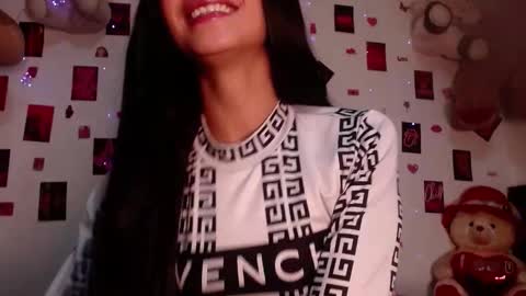 meygan_ online show from October 2025 05:16:02 AM