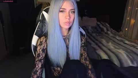 vollmond online show from January 2026 03:43:02 AM