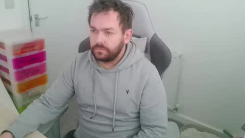 mg-of online show from November 2025 09:03:01 AM