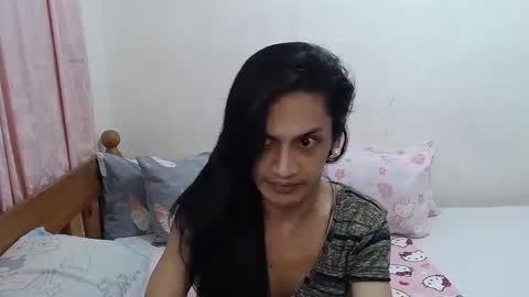 Mary Mhae online show from January 2026 05:26:01 PM