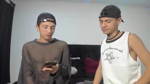 Snapshot of mhatias_ chatting on October 2025 02:18:01 AM MATHIAS online show from October 2025 02:18:01 AM