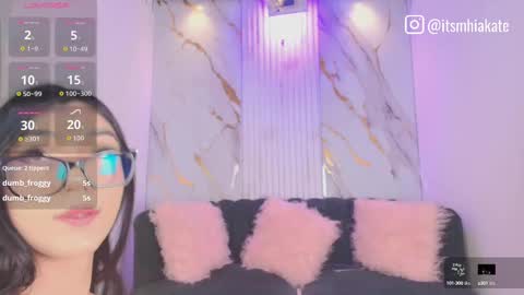 Mhia Kate online show from September 2025 12:09:02 PM