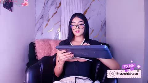 Mhia Kate online show from June 2026 12:08:01 PM