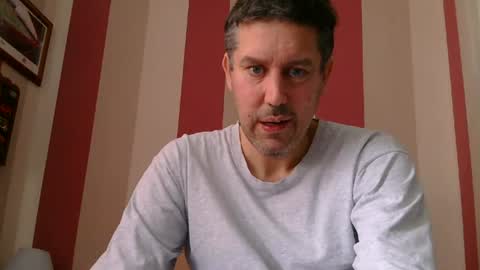 mhunk123 online show from August 2026 10:43:02 AM