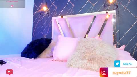 Mia online show from March 2026 02:50:02 AM