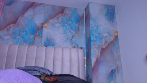 Emi online show from February 2026 07:21:01 PM