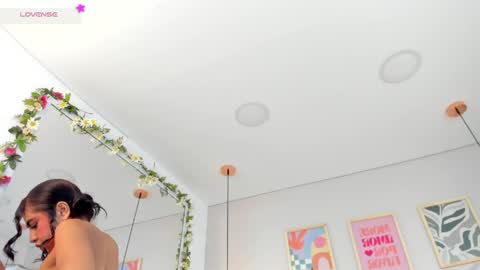 mia__bailey_ online show from April 2026 03:09:02 AM