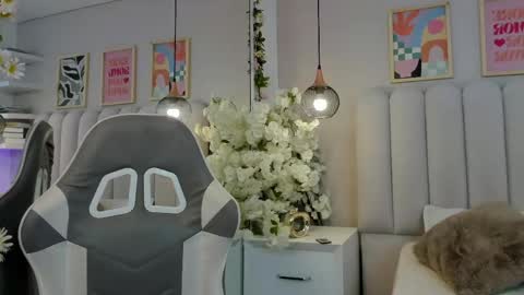 Snapshot of mia__bailey_ chatting on June 2026 03:08:02 AM mia__bailey_ online show from June 2026 03:08:02 AM