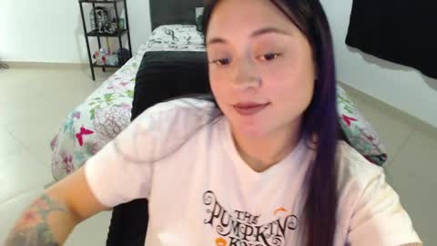 Snapshot of mia_adams_red chatting on December 2024 03:04:02 AM mia online show from December 2024 03:04:02 AM