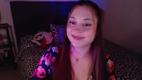 mia online show from November 2025 01:37:01 AM