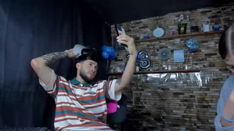 Snapshot of mia_and_vincentt chatting on September 2025 03:50:01 AM Mia and vincentt model indepent online show from September 2025 03:50:01 AM