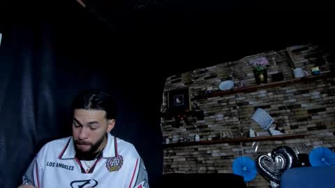 Snapshot of mia_and_vincentt chatting on March 2026 03:10:01 AM Mia and vincentt model indepent online show from March 2026 03:10:01 AM