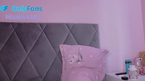 Snapshot of mia_angel chatting on September 2025 02:21:01 PM mia_angel online show from September 2025 02:21:01 PM