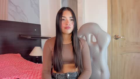 Snapshot of mia_as_ chatting on February 2025 12:17:02 PM Mia online show from February 2025 12:17:02 PM