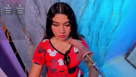 mia online show from October 2025 11:22:01 AM