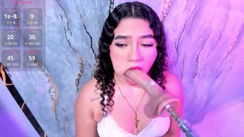 mia online show from October 2025 11:21:02 AM