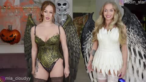 Snapshot of mia_cloudy chatting on October 2025 01:23:02 PM Mia and friends online show from October 2025 01:23:02 PM