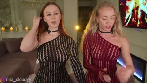 Snapshot of mia_cloudy chatting on February 2026 02:06:02 PM Mia and friends online show from February 2026 02:06:02 PM