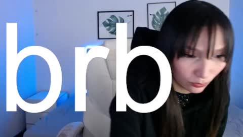 MIA online show from November 2025 02:00:02 AM