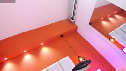 mia_collins09 online show from February 2026 06:22:02 AM