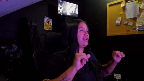 Snapshot of mia_daniela_ chatting on October 2025 02:29:01 AM Mia daniela online show from October 2025 02:29:01 AM