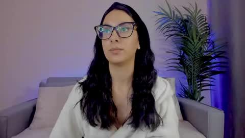 Sarah Luna online show from April 2026 11:26:02 AM