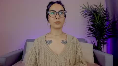 Sarah Luna online show from May 2026 01:16:02 PM