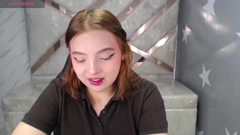 Mia online show from April 2026 01:34:02 PM